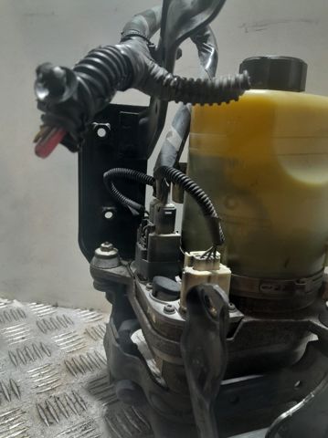 4M513K514CB FORD Bomba de dirección asistida  disponible Vigo