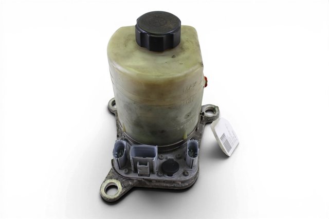 4M513K514CC Bomba de dirección asistida  disponible Málaga