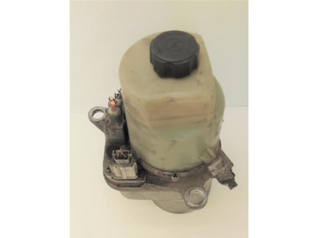 4M513K514CC FORD Bomba de dirección asistida  disponible Alicante
