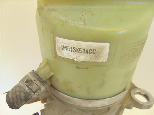 4M513K514CC Bomba de dirección  en stock Sabadell