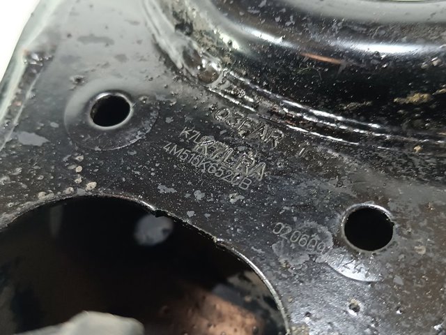 Barra oscilante, suspensión de ruedas Trasera Inferior Izquierda/Derecha  4M515K652CB FORD