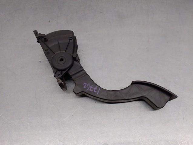 4M519F836AK Pedal del acelerador  comprar en Reus