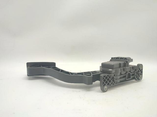 FORD 4M519F836AK Pedal del acelerador  disponible Lugo