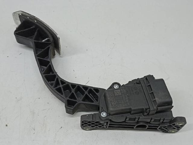 4M519F836AK Pedal del acelerador  disponible Málaga