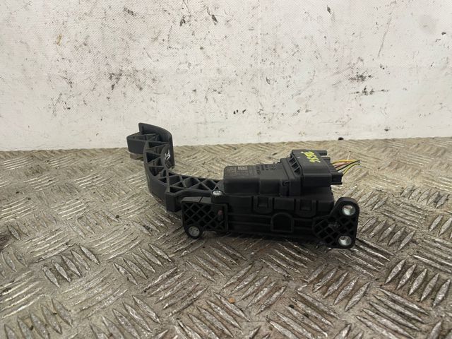 4M519F836AK Ford