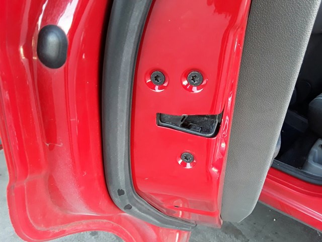 Cerradura puerta trasera izquierda para ford focus ii 1.6 shda 4M5AR26413BE