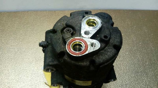 FORD 4M5H19D629AE Compresor de aire acondicionado  disponible España