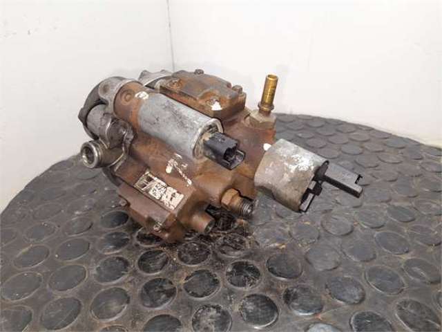 FORD 4M5Q9B395AE Bomba de alta presión de combustible  disponible Valladolid