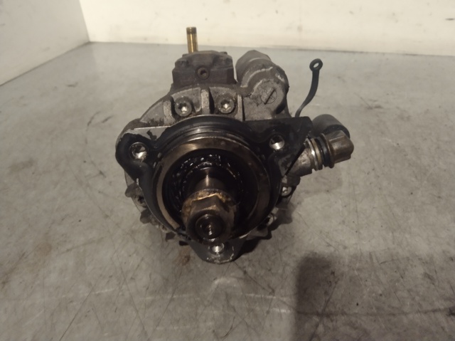 4M5Q9B395AF FORD Bomba inyectora comprar Madrid