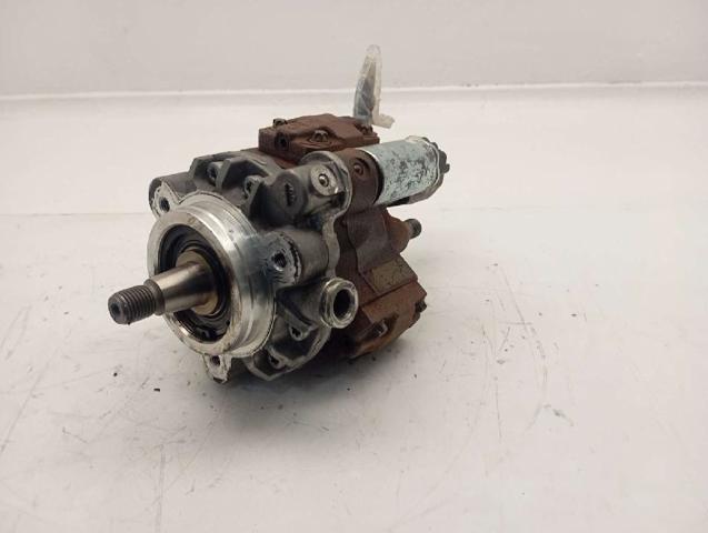 4M5Q9B395AF FORD Bomba de alta presión de combustible  disponible Vigo