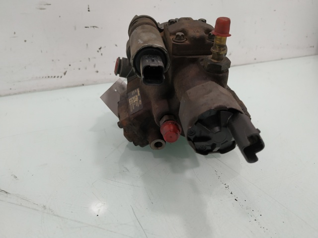 FORD 4M5Q9B395AF Bomba de alta presión de combustible  disponible Lugo