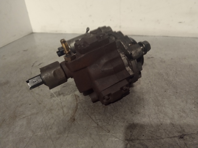 4M5Q9B395AF FORD Bomba inyectora  en stock Huelva