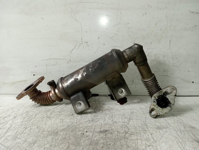 4M5Q9F464BC Ford