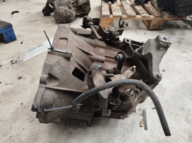 4M5R7002CD FORD Caja de cambios  en stock Córdoba