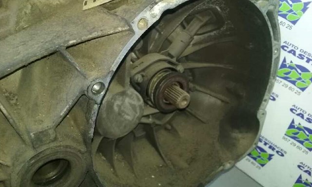 4M5R7002YA Caja de cambios manual completa  comprar en Reus