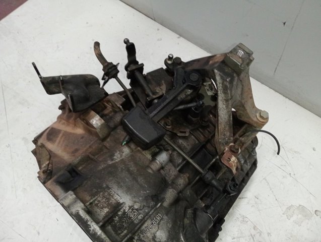 4M5R7002YA Caja de cambios comprar Girona