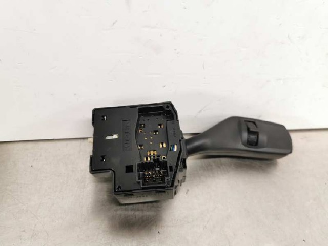FORD 4M5T13335BD Conmutador izquierdo de la columna de dirección  en stock Salamanca