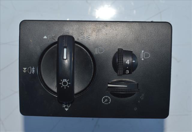4M5T13A024AA FORD Interruptor de luces en el tablero  en stock Huelva