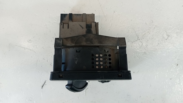 FORD 4M5T13A024CA Interruptor de luces en el tablero  disponible Valladolid