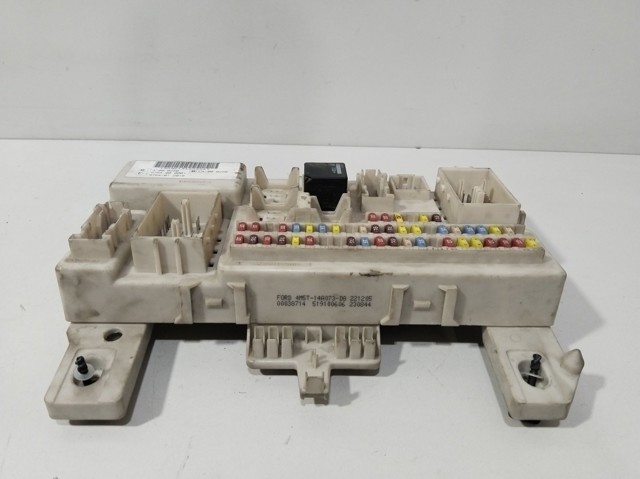 4M5T14A073 Ford