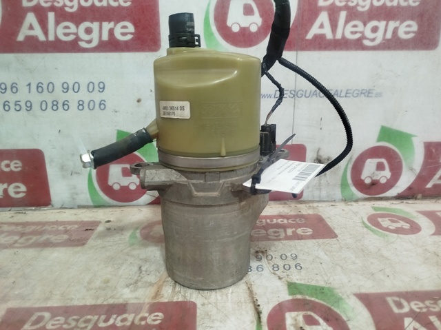 Bomba de dirección asistida  4N513K514DS VOLVO