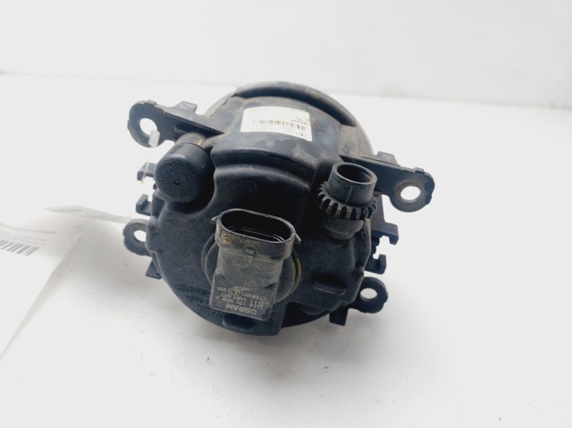 4R8315200AA Faro antiniebla izquierdo/derecho  disponible Burgos