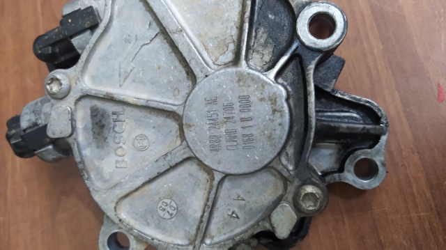 4R8Q2A451AE Land Rover