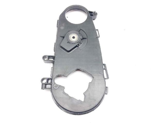 4R8Q6A247AG Land Rover