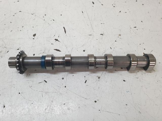 4R8Q6A271AC Land Rover