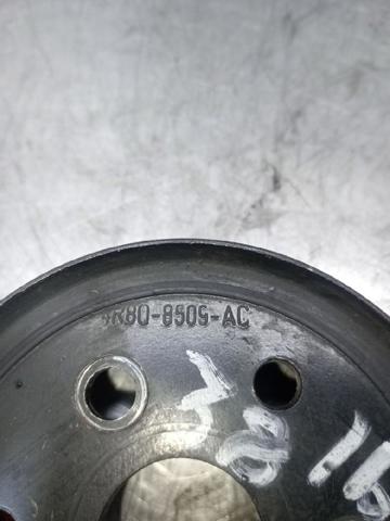 4R8Q8509AC Land Rover