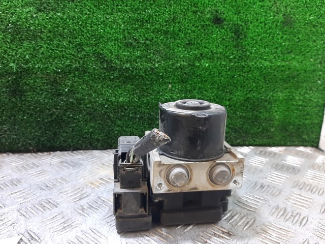 4S612M110CC Ford