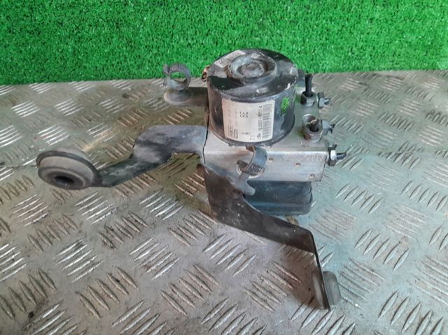 4S612M110CC Ford