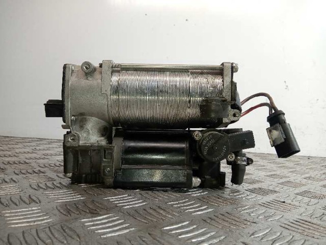 4Z01015200 Mercedes