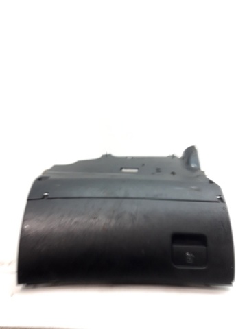 Guantera para Audi A6 4BH