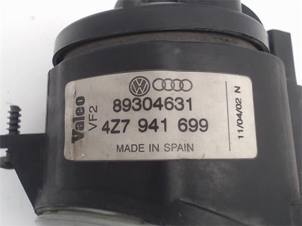 4Z7941699 VAG Luz antiniebla izquierdo  en stock Córdoba
