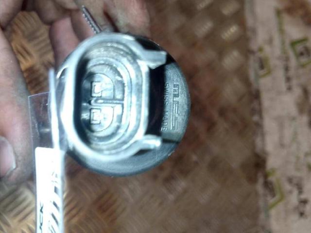 500304249 IVECO Bomba de agua limpiaparabrisas, delantera comprar Madrid