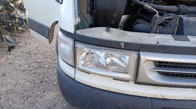 IVECO 500307754 Faro derecho comprar Pamplona