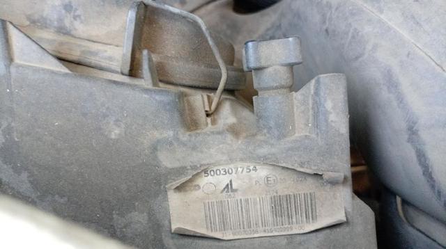 IVECO 500307754 Faro derecho  comprar en Albacete