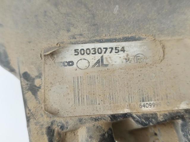 500307754 IVECO Faro derecho comprar Bilbao