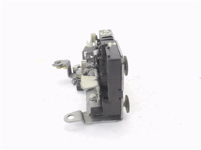 IVECO 500314255 Cerradura de puerta delantera izquierda  disponible Valladolid