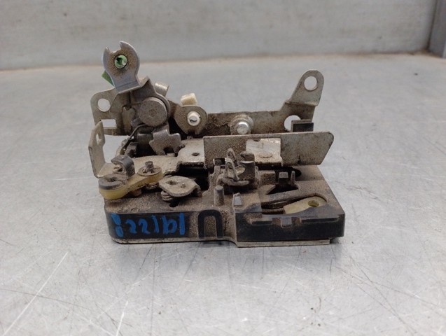 500314256 Cerradura de puerta delantera derecha  disponible Burgos