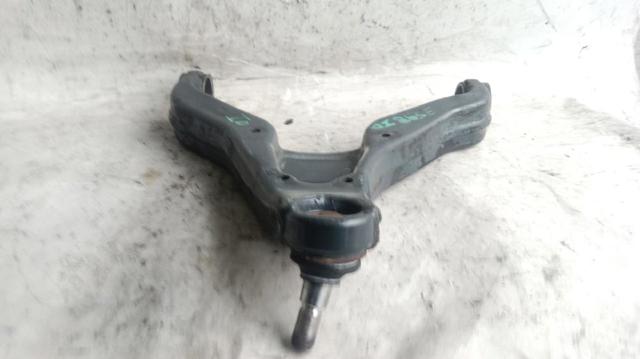 500334717 IVECO Brazo inferior izquierdo de la suspensión delantera  comprar en Jaén