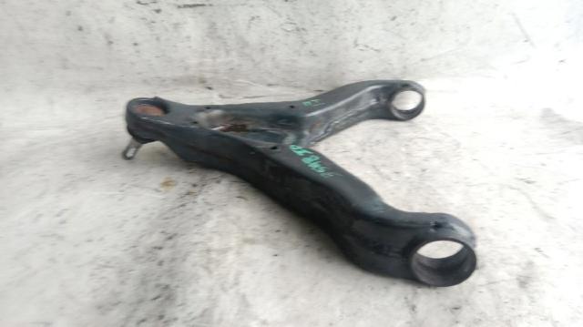 500334717 IVECO Brazo inferior izquierdo de la suspensión delantera comprar Bilbao
