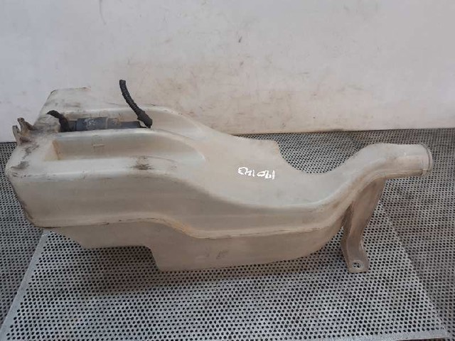 Precio del repuesto Deposito de agua de limpiaparabrisas Daily III furgoneta