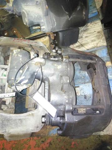 Pinza de freno trasera derecha 500352569 IVECO