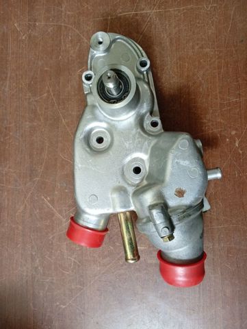 Bomba de agua para motor 5009823 FORD