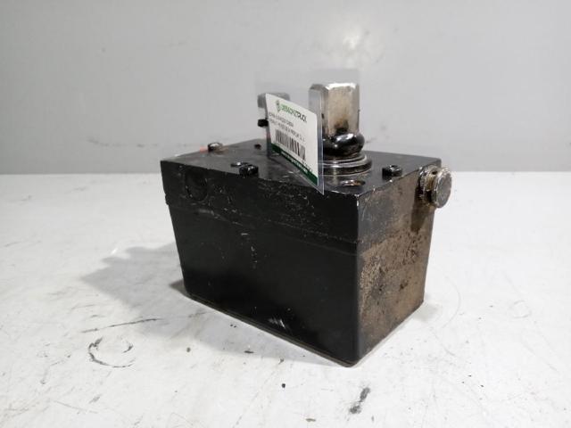 5010316404 Bomba de elevación de cabina comprar Sevilla