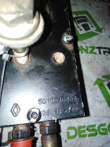 RENAULT 5010316404 Bomba de elevación de cabina  en stock Terrassa