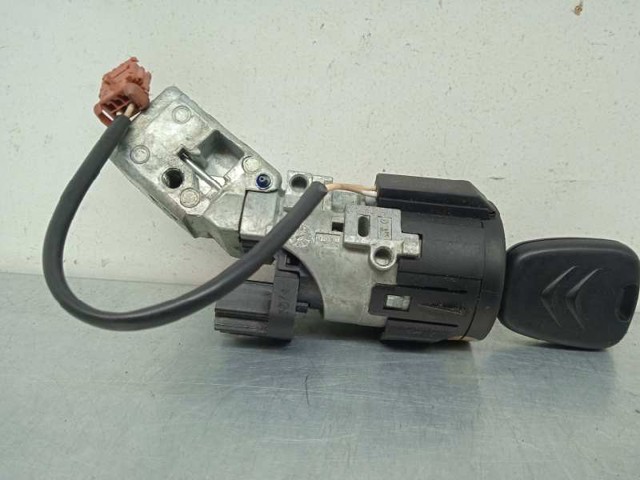 Soporte del amortiguador delantero 503823 PEUGEOT