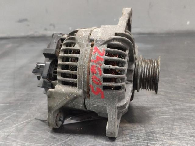 504009978 IVECO Alternador  disponible Alicante